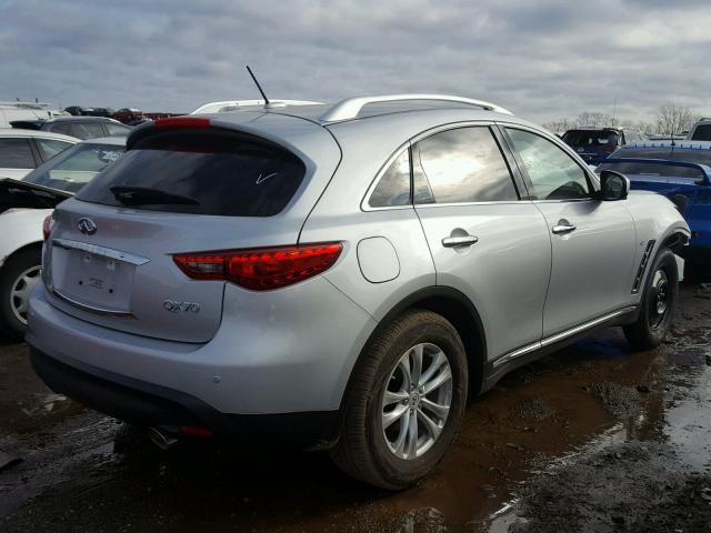 JN8CS1MWXHM416092 - 2017 INFINITI QX70 SILVER photo 4