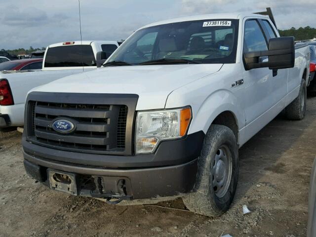 1FTVX1EF8BKD32117 - 2011 FORD F150 SUPER WHITE photo 2