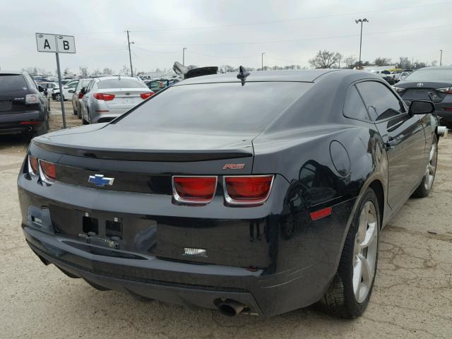 2G1FB1E3XD9127582 - 2013 CHEVROLET CAMARO LT BLACK photo 4