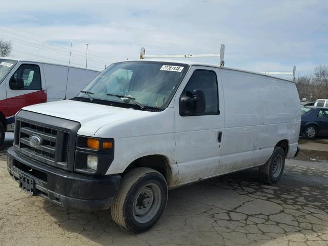 1FTNE1EW1DDA86850 - 2013 FORD ECONOLINE WHITE photo 2