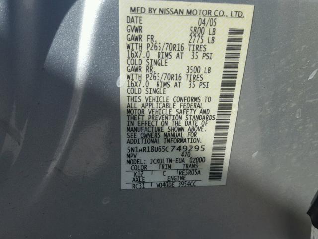 5N1AR18U65C749295 - 2005 NISSAN PATHFINDER SILVER photo 10