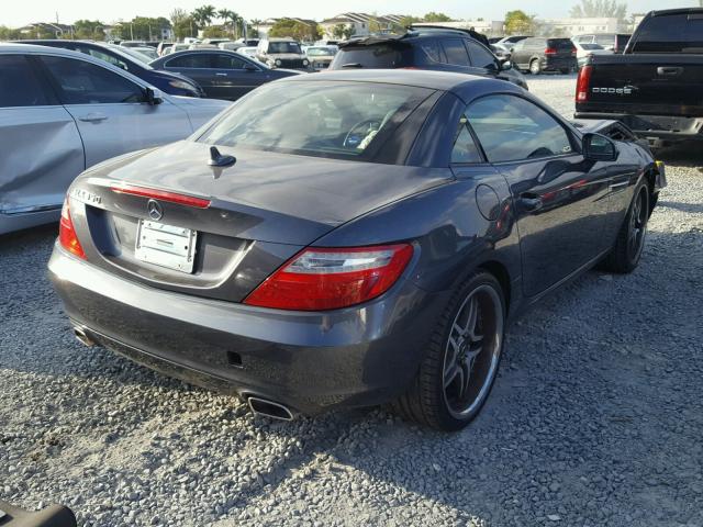 WDDPK5HA2CF006957 - 2012 MERCEDES-BENZ SLK 350 GRAY photo 4