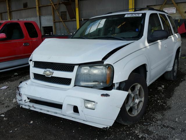 1GNDS13S062132081 - 2006 CHEVROLET TRAILBLAZE WHITE photo 2