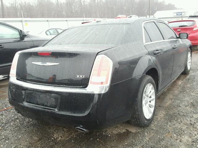 2C3CCAAG8CH312044 - 2012 CHRYSLER 300 BLACK photo 4