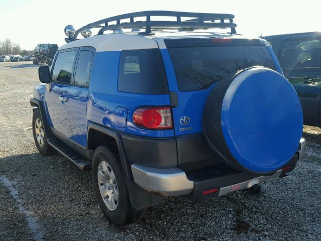 JTEBU11F370011960 - 2007 TOYOTA FJ CRUISER BLUE photo 3