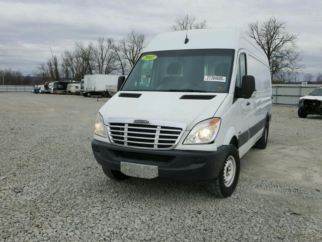 WDYPE8CC5B5542063 - 2011 FREIGHTLINER SPRINTER 2 WHITE photo 2