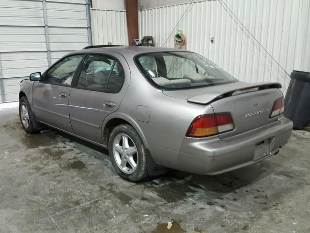 JN1CA21D7XT209478 - 1999 NISSAN MAXIMA GLE TAN photo 3