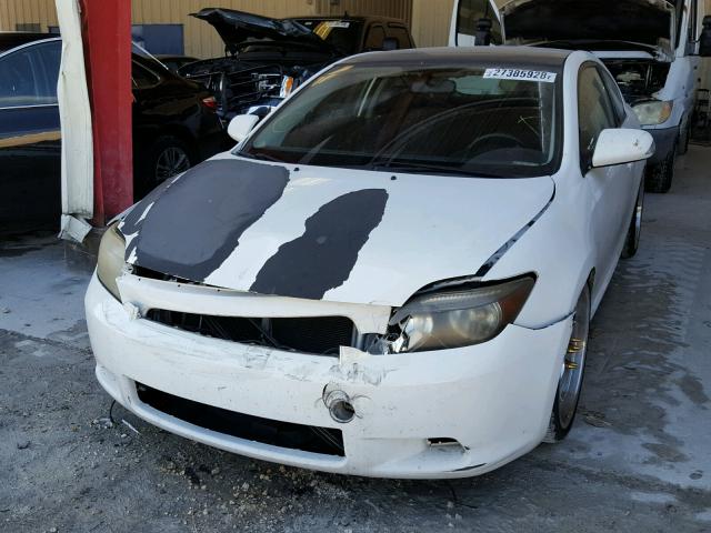 JTKDE177460073658 - 2006 TOYOTA SCION TC 白色 照片 2