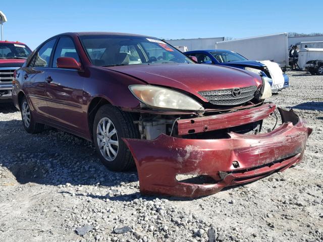 JTDBE32K520091585 - 2002 TOYOTA CAMRY LE RED photo 1