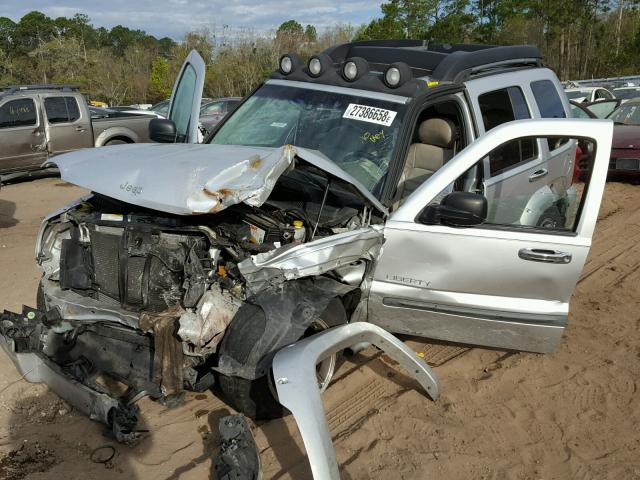 1J8GL38K94W213859 - 2004 JEEP LIBERTY RE GRAY photo 2