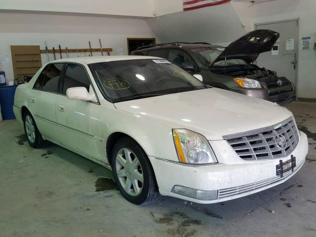 1G6KD57Y46U146198 - 2006 CADILLAC DTS WHITE photo 1