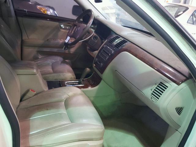 1G6KD57Y46U146198 - 2006 CADILLAC DTS WHITE photo 5