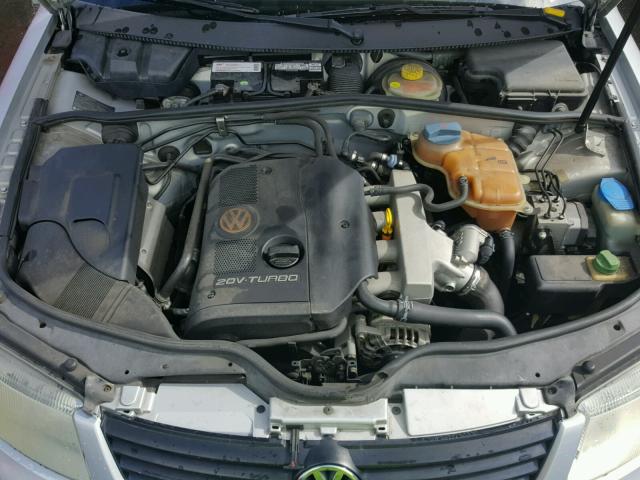 WVWMA23B9YP308245 - 2000 VOLKSWAGEN PASSAT GLS SILVER photo 7