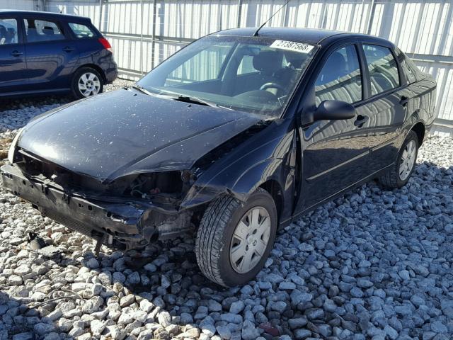 1FAFP34N77W101420 - 2007 FORD FOCUS ZX4 BLACK photo 2