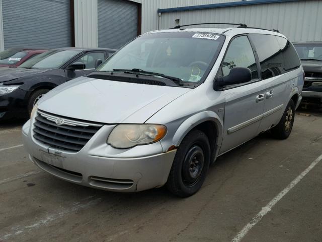 2A4GP54L07R158733 - 2007 CHRYSLER TOWN & COU GRAY photo 2