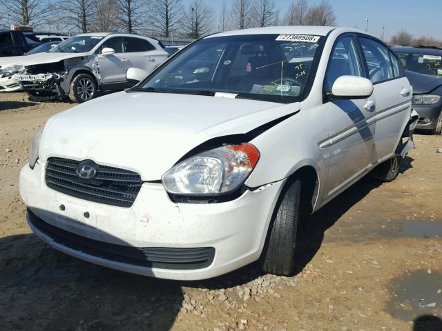 KMHCN4AC3AU458832 - 2010 HYUNDAI ACCENT GLS WHITE photo 2