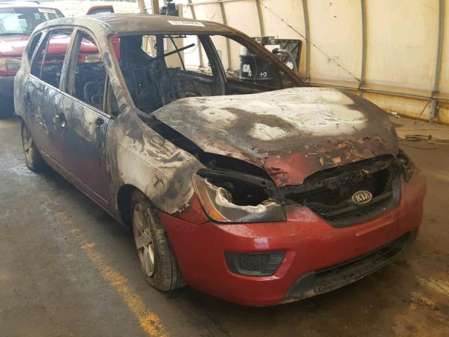 KNAFG525187163400 - 2008 KIA RONDO BASE RED photo 1