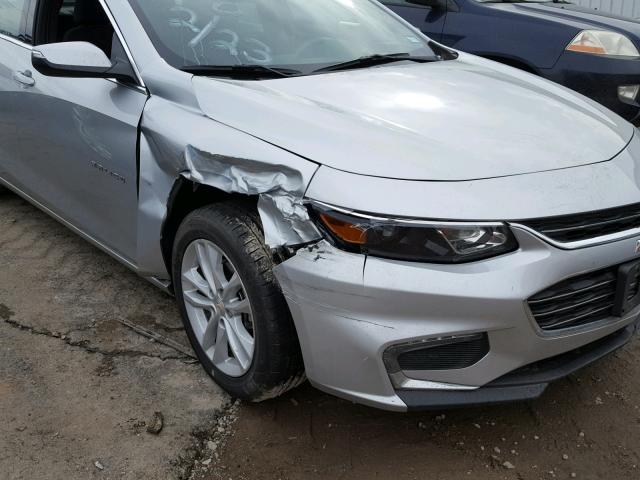 1G1ZD5ST4JF124327 - 2018 CHEVROLET MALIBU LT SILVER photo 9