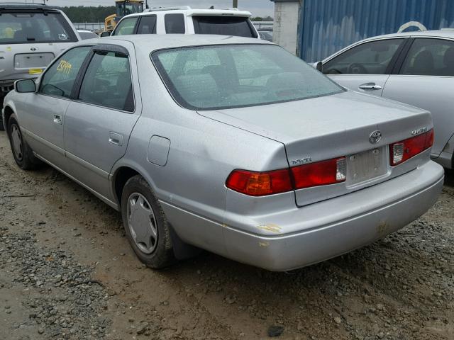 4T1BG22K4YU008052 - 2000 TOYOTA CAMRY CE SILVER photo 3