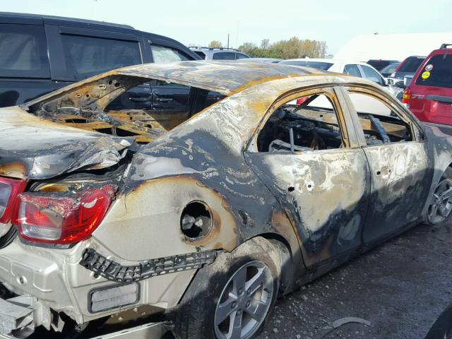 1G11B5SAXGF113391 - 2016 CHEVROLET MALIBU LIM 奶油色 照片 10