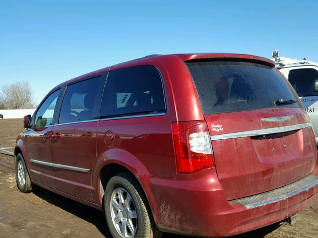 2C4RC1BG7CR382780 - 2012 CHRYSLER TOWN & COU RED photo 3