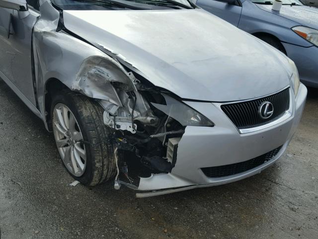 JTHCK262685017703 - 2008 LEXUS IS 250 SILVER photo 9