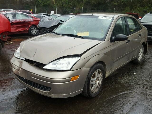 1FAFP34374W163393 - 2004 FORD FOCUS SE C TAN photo 2