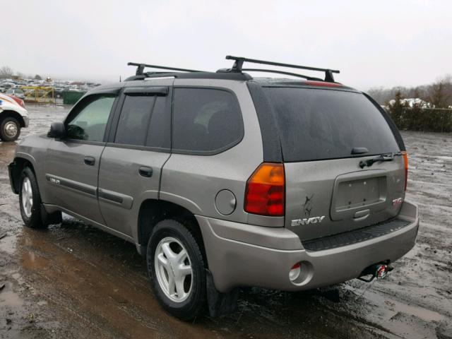 1GKDT13S052352085 - 2005 GMC ENVOY GRAY photo 3