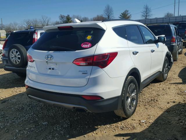 5XYZUDLB3GG373974 - 2016 HYUNDAI SANTA FE S WHITE photo 4