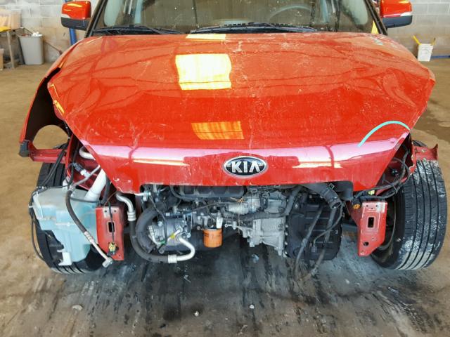 KNDJT2A63D7578164 - 2013 KIA SOUL + RED photo 9