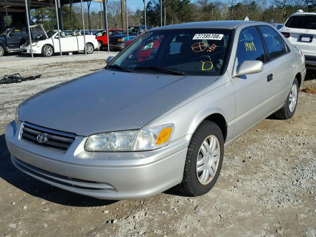 4T1BG22K61U115514 - 2001 TOYOTA CAMRY CE SILVER photo 2