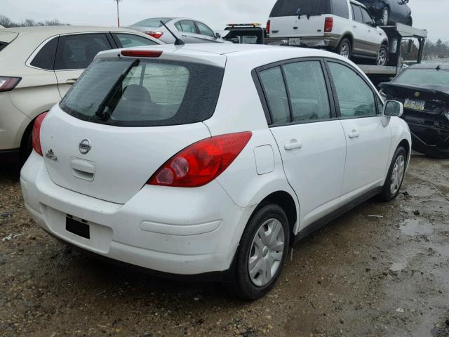 3N1BC1CP2AL452750 - 2010 NISSAN VERSA S WHITE photo 4