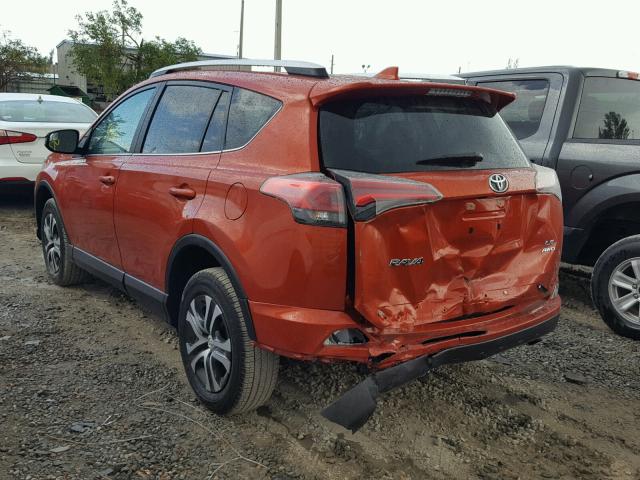 JTMBFREV2GJ080597 - 2016 TOYOTA RAV4 LE ORANGE photo 3