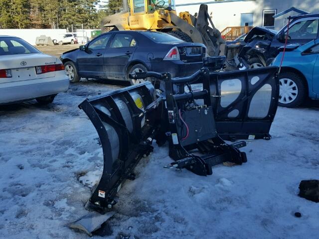 MSC18292 - 2018 UTILITY UTILITY SILVER photo 3