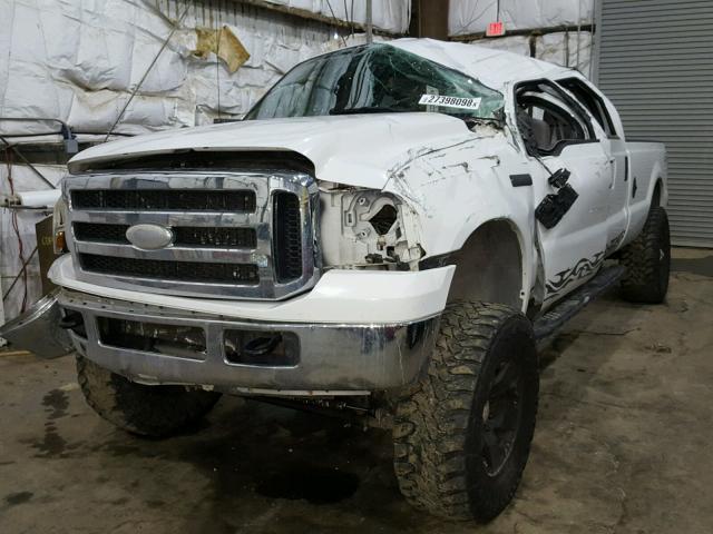 1FTSW21Y56EA79166 - 2006 FORD F250 SUPER WHITE photo 2