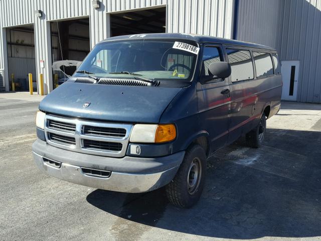 2B5WB35Z11K539068 - 2001 DODGE RAM WAGON GREEN photo 2