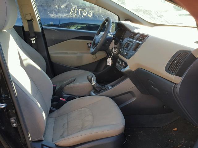 KNADM4A35F6438165 - 2015 KIA RIO LX Սև լուսանկար 5