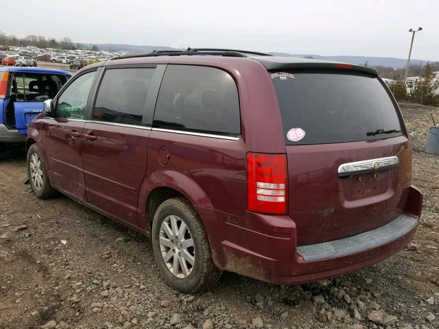 2A8HR54P28R837940 - 2008 CHRYSLER TOWN & COU MAROON photo 3