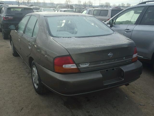 1N4DL01D6WC107111 - 1998 NISSAN ALTIMA XE TAN photo 3