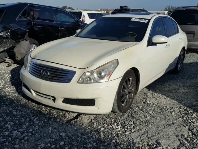 JNKBV61E48M222020 - 2008 INFINITI G35 WHITE photo 2