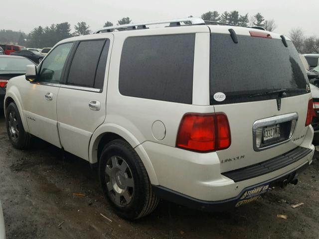 5LMFU28576LJ10795 - 2006 LINCOLN NAVIGATOR WHITE photo 3