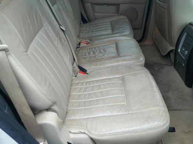 5LMFU28576LJ10795 - 2006 LINCOLN NAVIGATOR WHITE photo 6