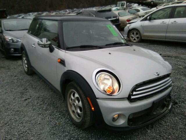 WMWSU3C56DT692255 - 2013 MINI COOPER SILVER photo 1