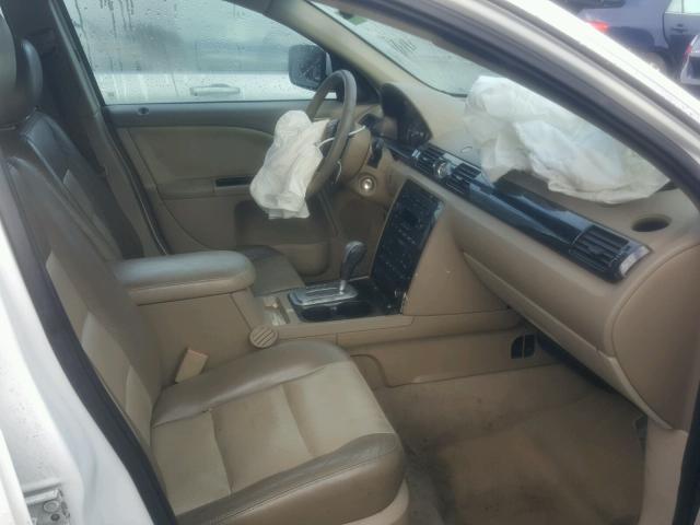 1MEFM421X5G617155 - 2005 MERCURY MONTEGO PR WHITE photo 5