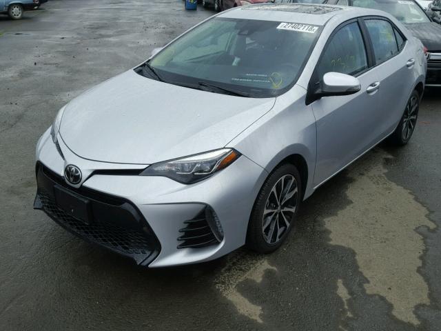 5YFBURHE5HP714340 - 2017 TOYOTA COROLLA L SILVER photo 2