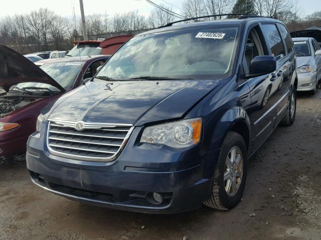 2A8HR54129R633605 - 2009 CHRYSLER TOWN & COU BLUE photo 2