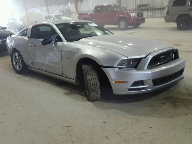 1ZVBP8AM7E5303174 - 2014 FORD MUSTANG SILVER photo 1