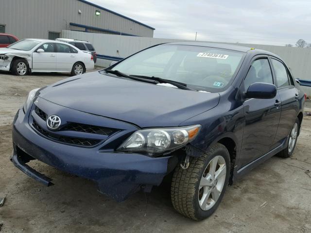 2T1BU4EE8DC065988 - 2013 TOYOTA COROLLA BA BLUE photo 2