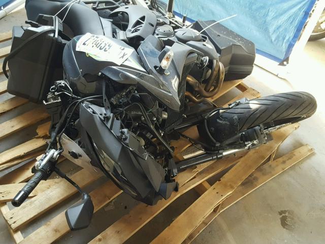 JKALEEF16HDA18709 - 2017 KAWASAKI LE650 F BLACK photo 9