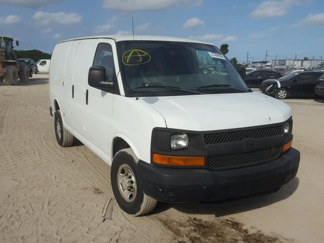 1GCGG25VX71190761 - 2007 CHEVROLET EXPRESS G2 WHITE photo 1